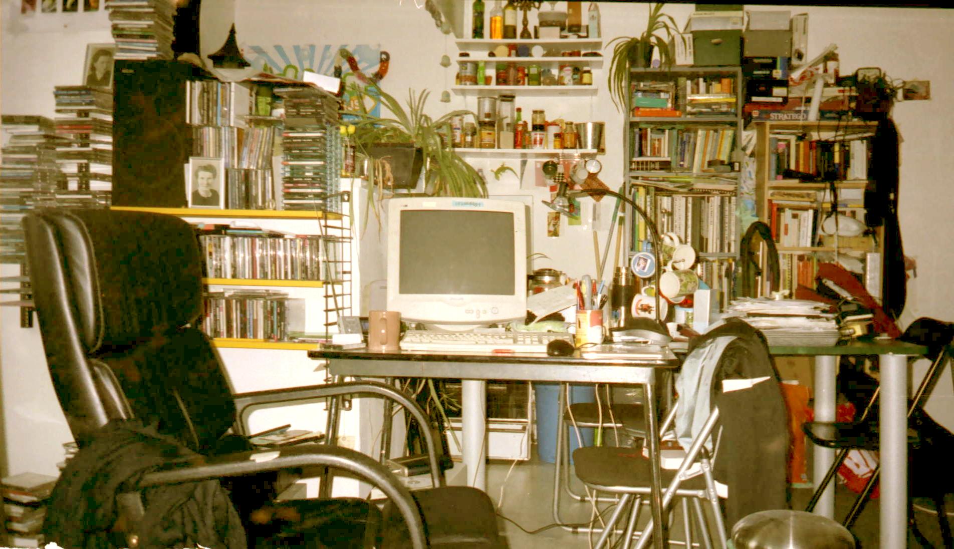 spgm/gal/Zappa plays Zappa/ZPZ1-1AMS.JPG